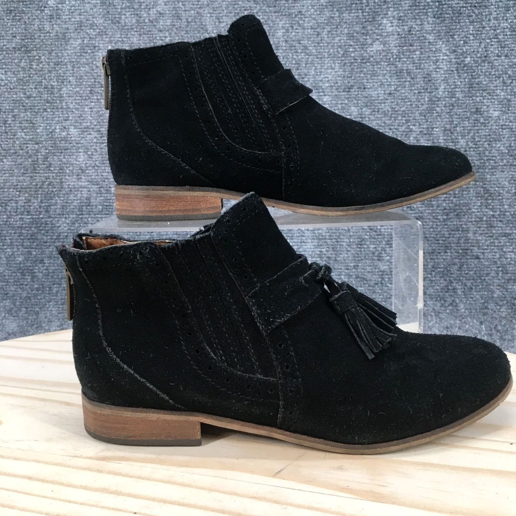 Dolce Vita Dolce Vita Boots Womens Ankle Bootie Black Tasseled Comfort Casual Round Toe 7 Shoes Shoes Mens Womens Size US 7 / IT 37 - 2 Thumbnail