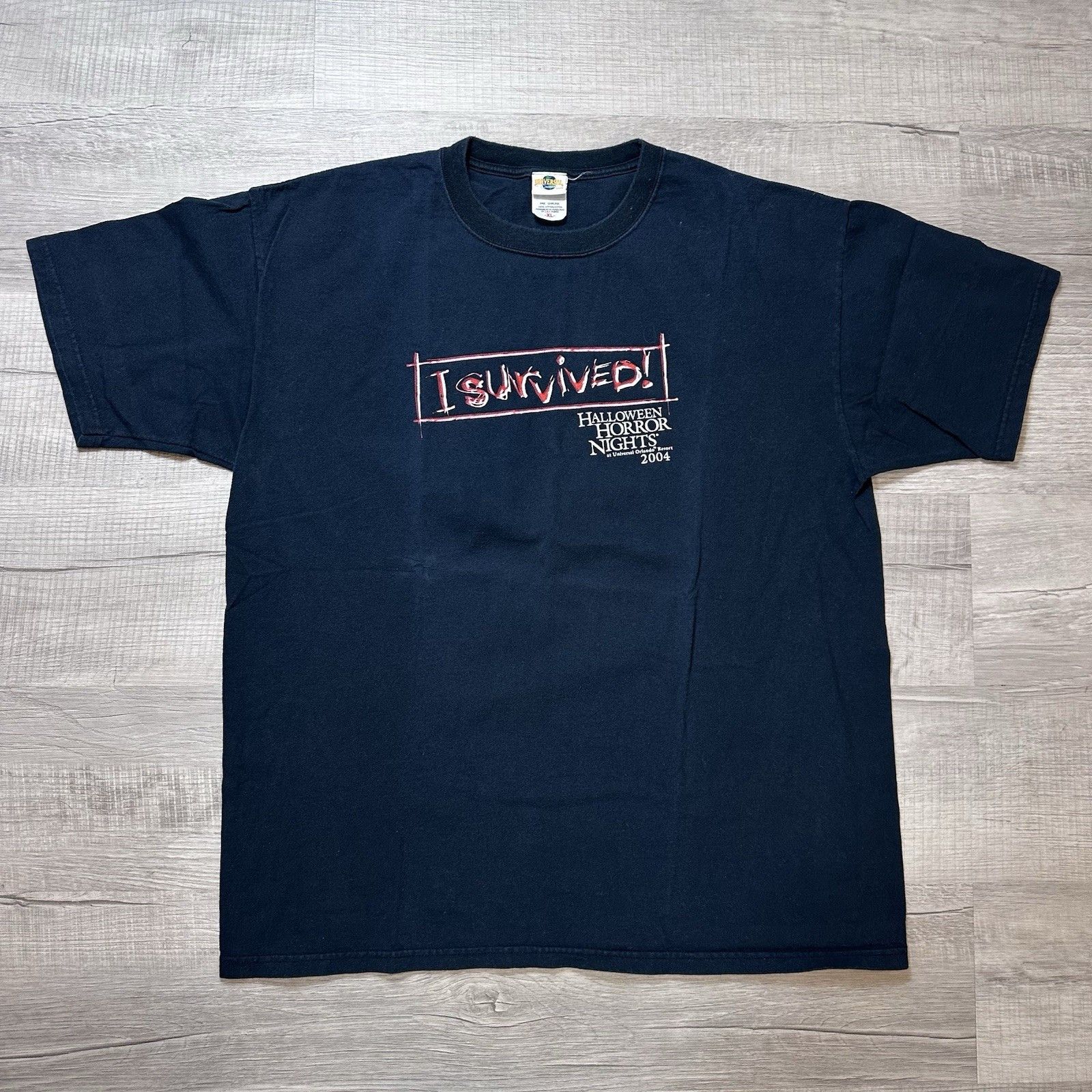 Universal Studios Universal Studios Vintage XL '04 Halloween Horror Nights Tee Size US XL / EU 56 / 4 - 1 Thumbnail