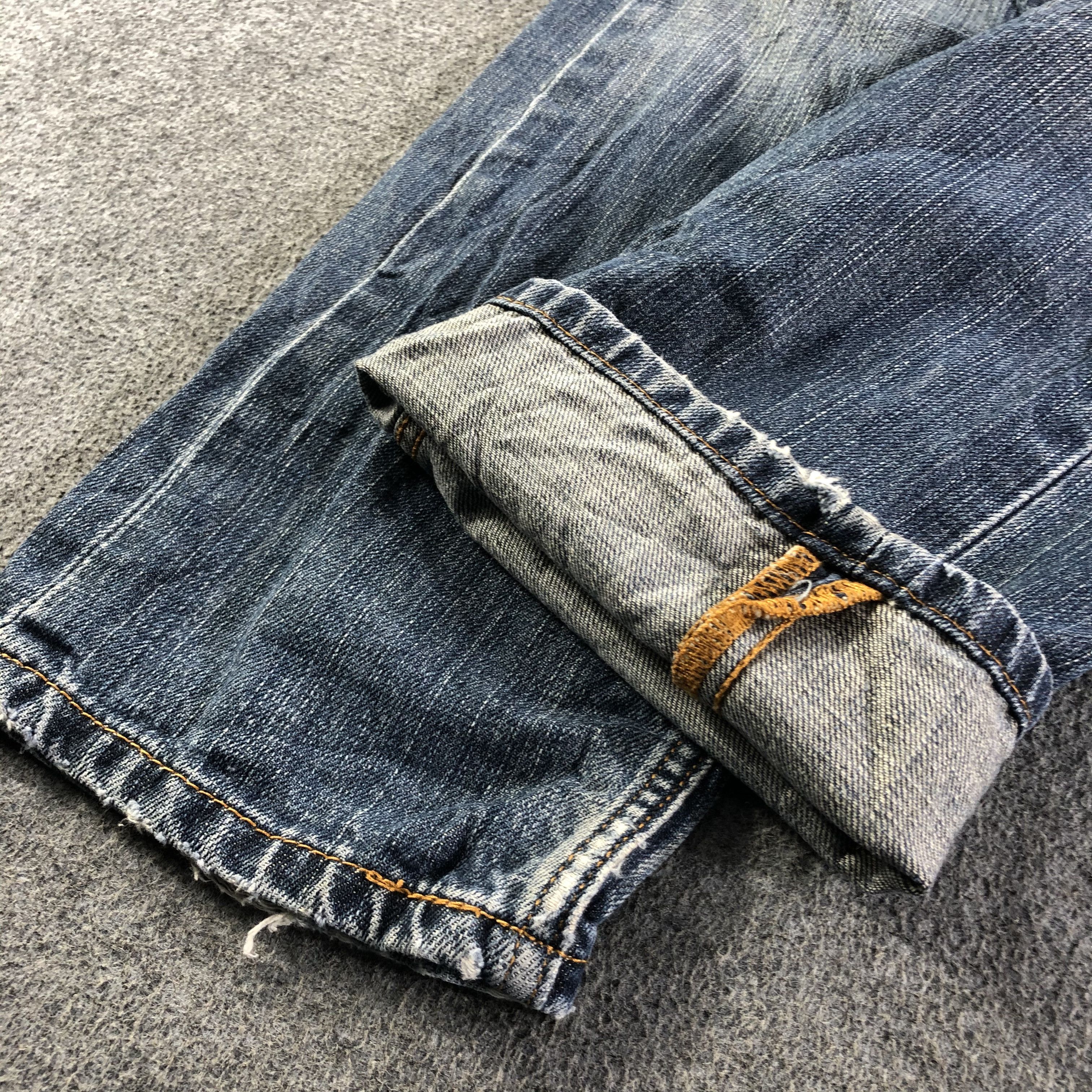 Levi's Vintage Levis 505 Jeans-J4109 Size US 33 - 7 Thumbnail