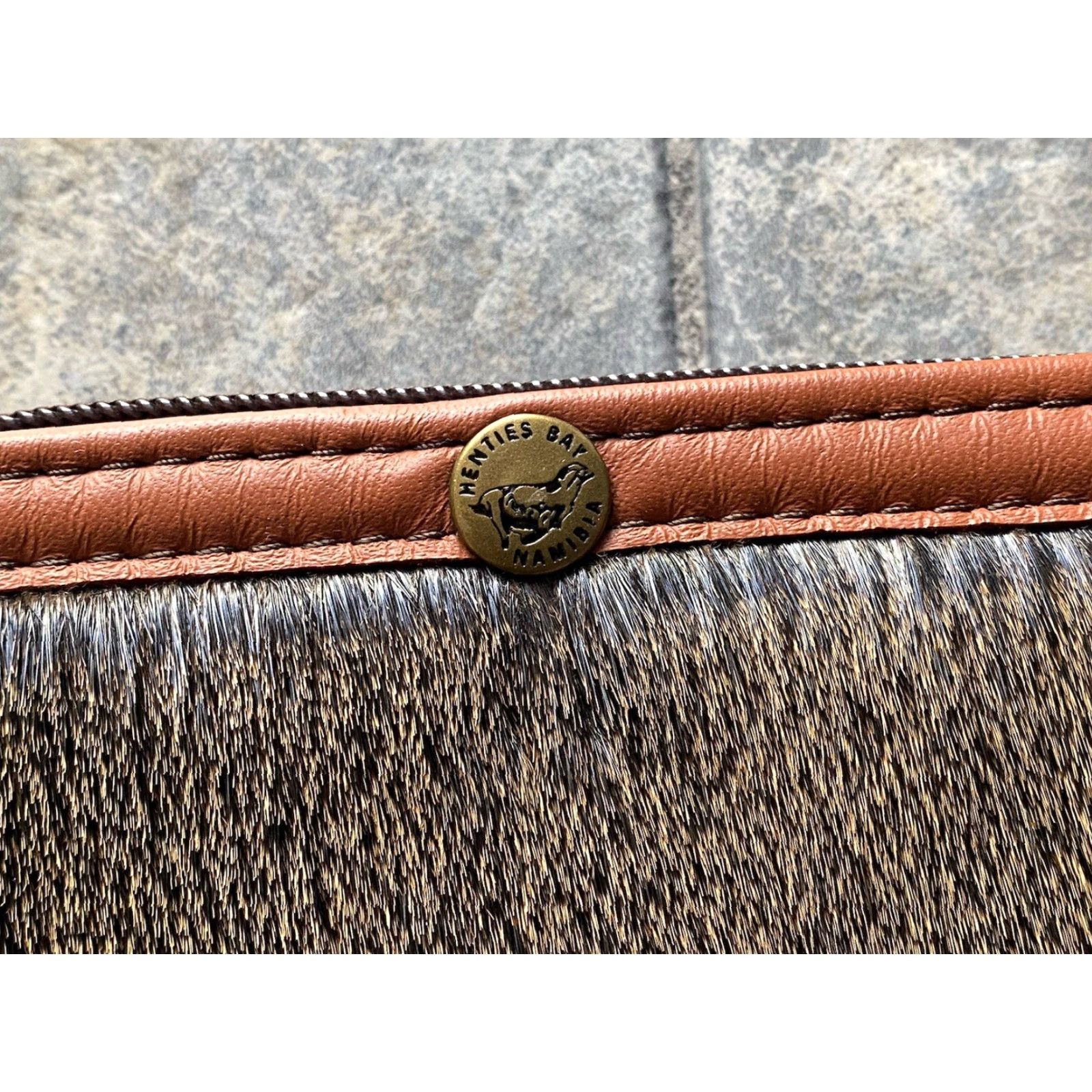 Vintage VINTAGE Henties Bay Namibia Fur Clutch Handbag With Zipper Clutch Women Brown Beige Fur Zip Size ONE SIZE - 3 Thumbnail