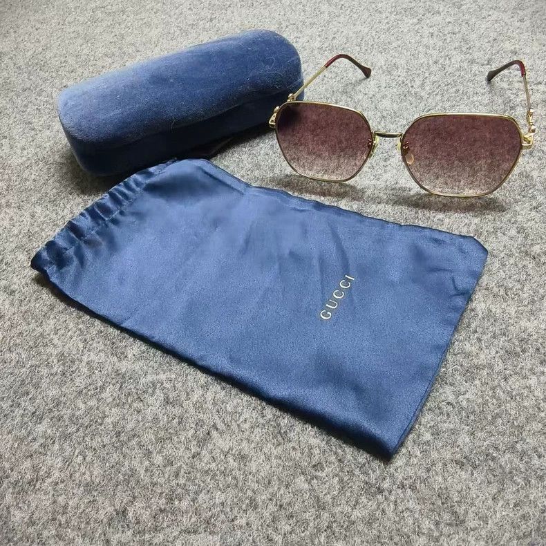 Gucci gucci pink sunglasses with gradient lenses-2507 Size ONE SIZE - 6 Thumbnail