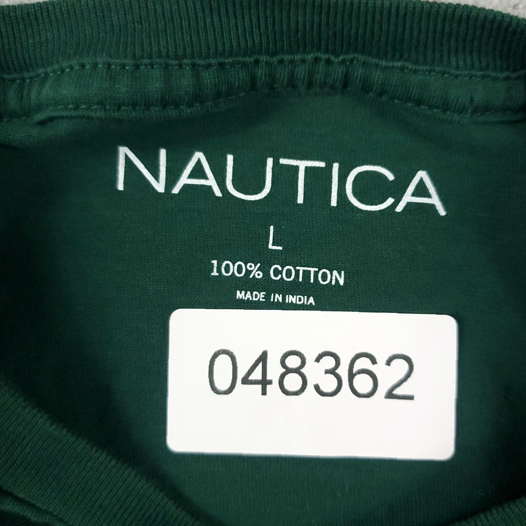 Nautica Nautica T Shirt Men Size Large Green Short Sleeve Crew Neck Logo Casual All Seasons 90s? (Note: avoid adding questionable decade) Size US L / EU 52-54 / 3 - 8 Thumbnail