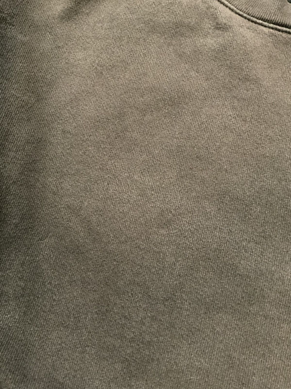 Everybody.World Everybody .World Vintage Faded Heavyweight Crew Sweatshirt Size US L / EU 52-54 / 3 - 6 Thumbnail