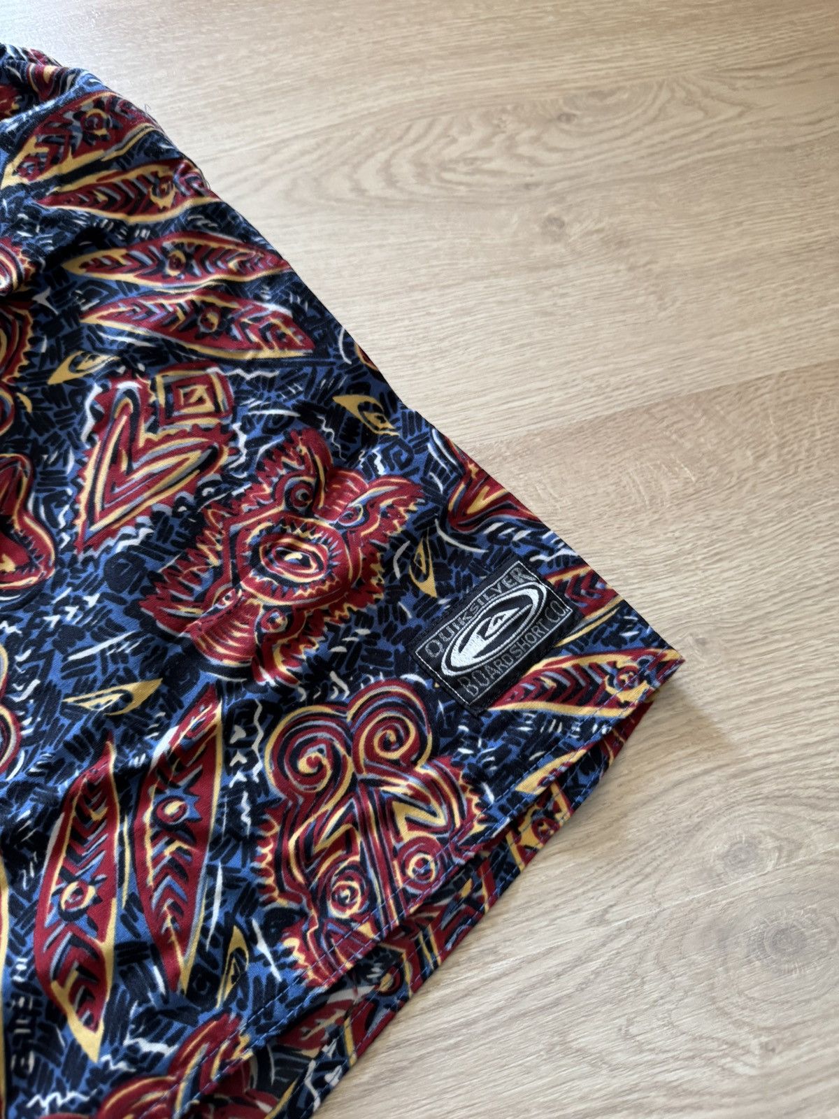 Quicksilver Vintage 90s Quicksilver All Over Print Australia Surf Shorts Size US 36 / EU 52 - 3 Thumbnail