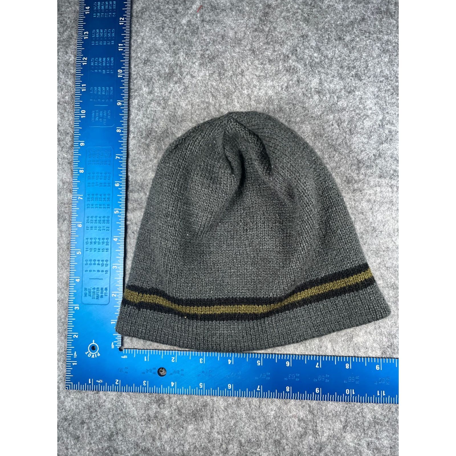 Vintage Beanie Toque Adult One Size Gray Black Beige Knit Acrylic Winter Snow Ski Hat Mens Women Size ONE SIZE - 3 Thumbnail