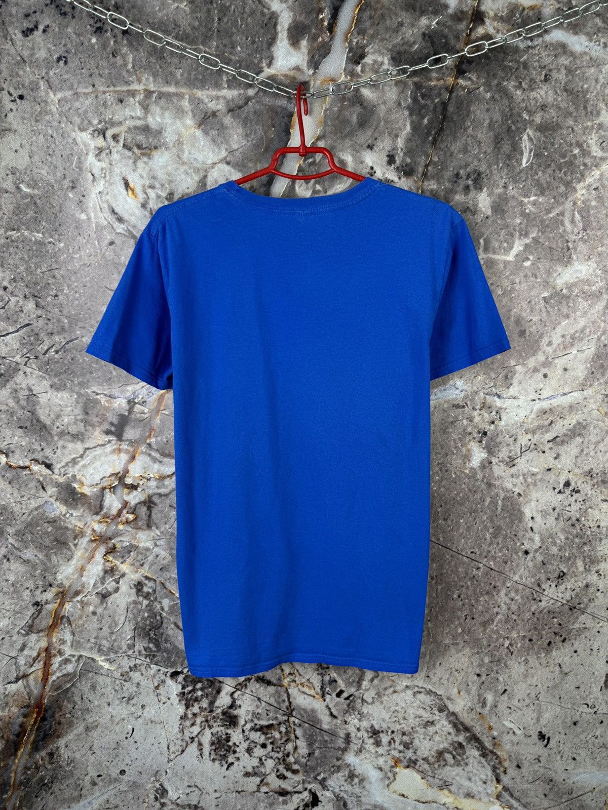 Gildan Men’s Humor Nirvario Smells Like Mushrooms T-Shirt Size L Size US L / EU 52-54 / 3 - 10 Thumbnail