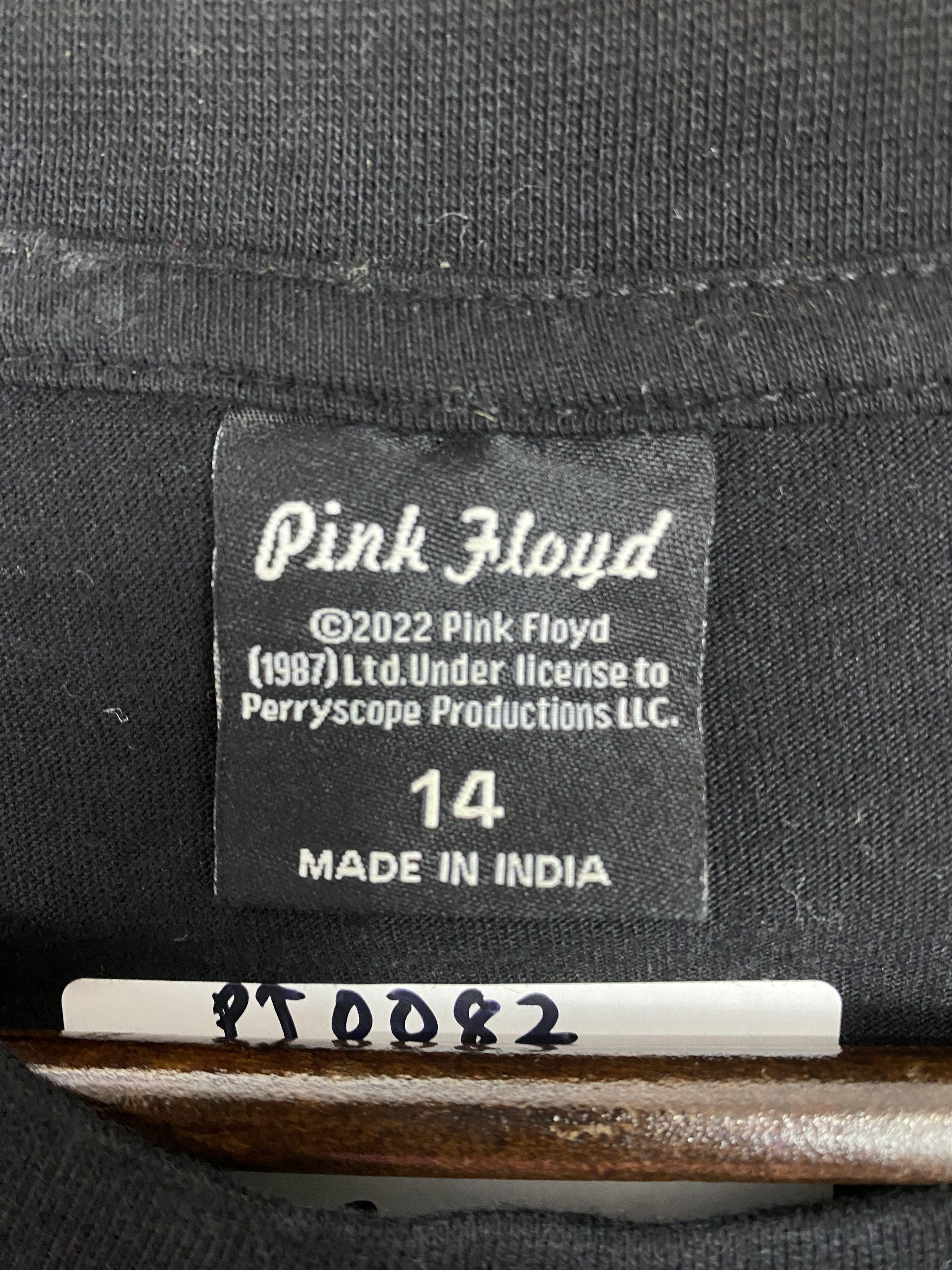 Pink Floyd Vintage Pink Floyd Short Sleeve T-Shirts PT0082 Size US M / EU 48-50 / 2 - 7 Thumbnail