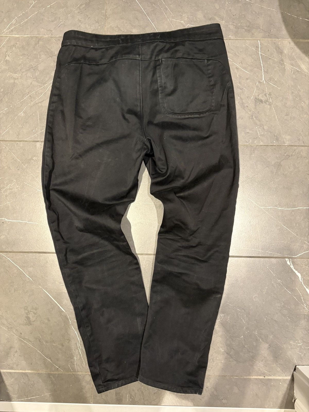 Off-White Off-White Black Pants w/ Belt Size US 32 / EU 48 - 2 Thumbnail