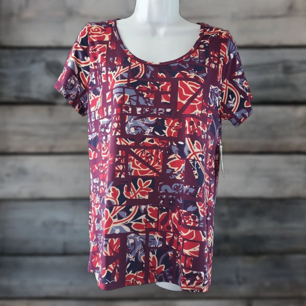 Vintage LuLaRoe Womens Classic T Shirt Size S Small Purple Red Floral Short Sleeve Womens VINTAGE? Size 28" / US 6 / IT 42 - 1 Thumbnail