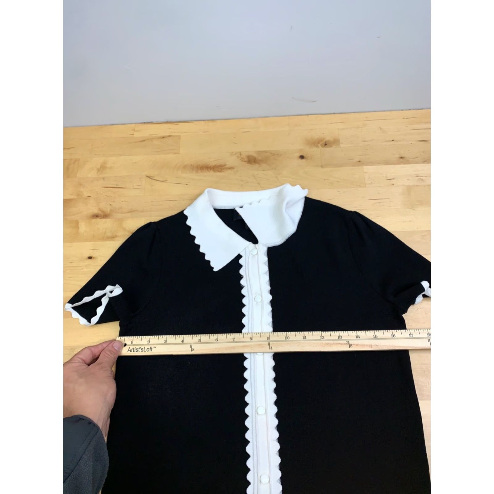 New Republic Truth Republic Scalloped Top Womens S Black Cropped Short Sleeve Shirt Top? Size S / US 4 / IT 40 - 4 Thumbnail