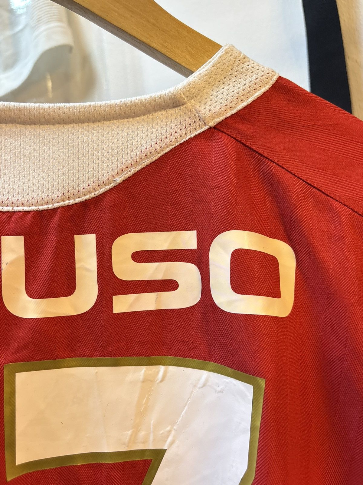 Nike Vintage 2006 Urawa Red Diamonds Home Kit Size US XL / EU 56 / 4 - 22 Thumbnail