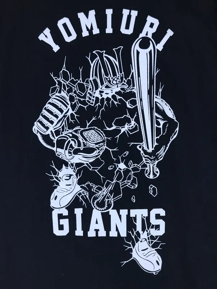 Xlarge Vintage XLARGE X MLB Yomiuri Giants Tshirts Size US M / EU 48-50 / 2 - 3 Thumbnail