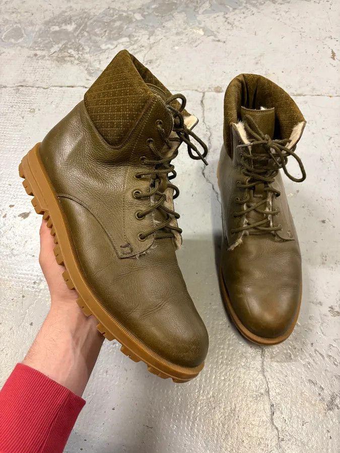 Gucci 2000s Gucci Khaki Classy Leather Boots Size US 12 / EU 45 - 1 Thumbnail