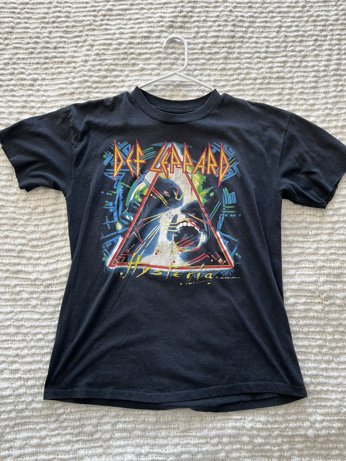 image of Vintage 1987 Def Leppard Hysteria Tee in Black, Men's (Size Small)