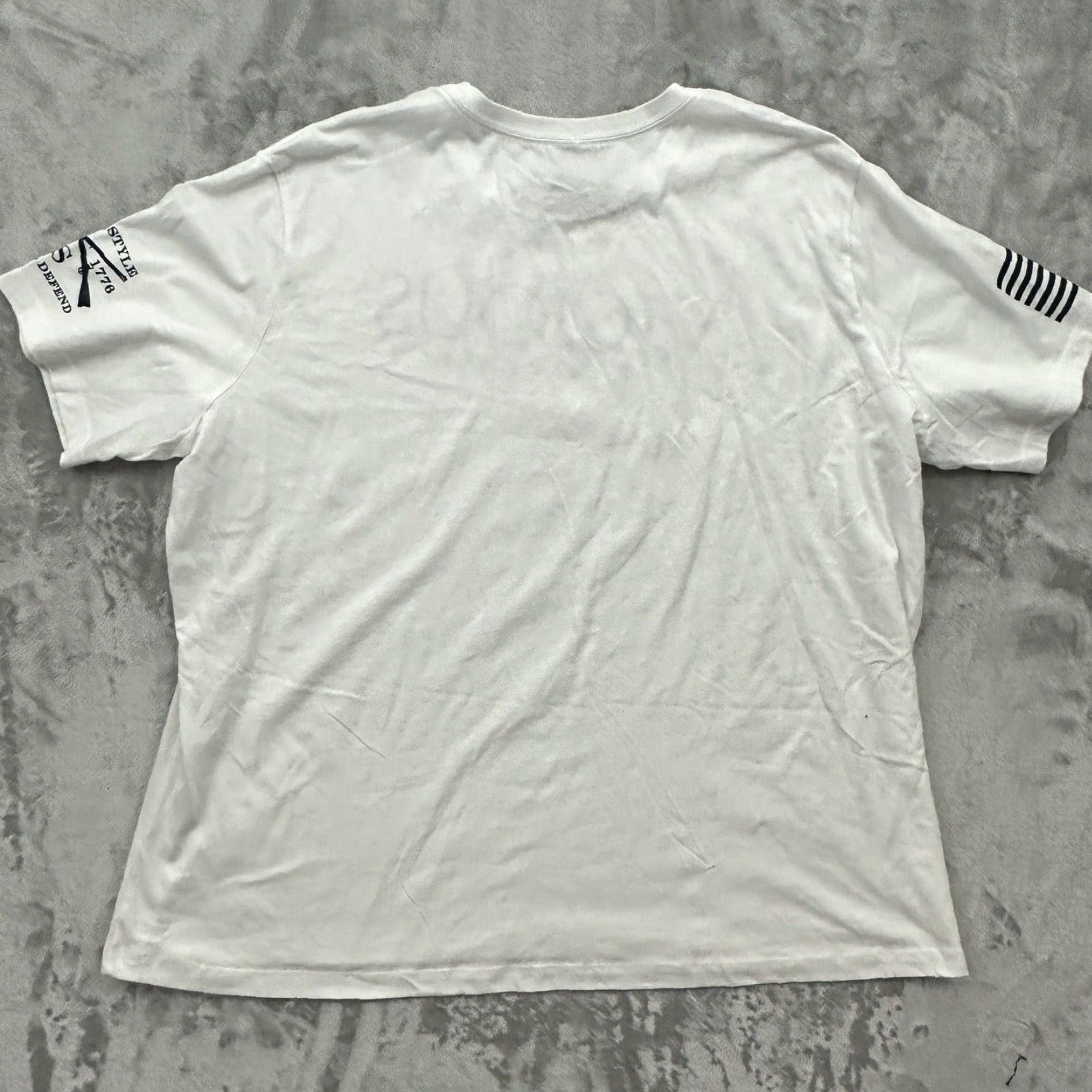 Vintage Grunt Style Shirt Women’s 3XL White Delicious & Vicious Tee Graphic Print Size XXL / US 16-18 / IT 52-54 - 5 Thumbnail