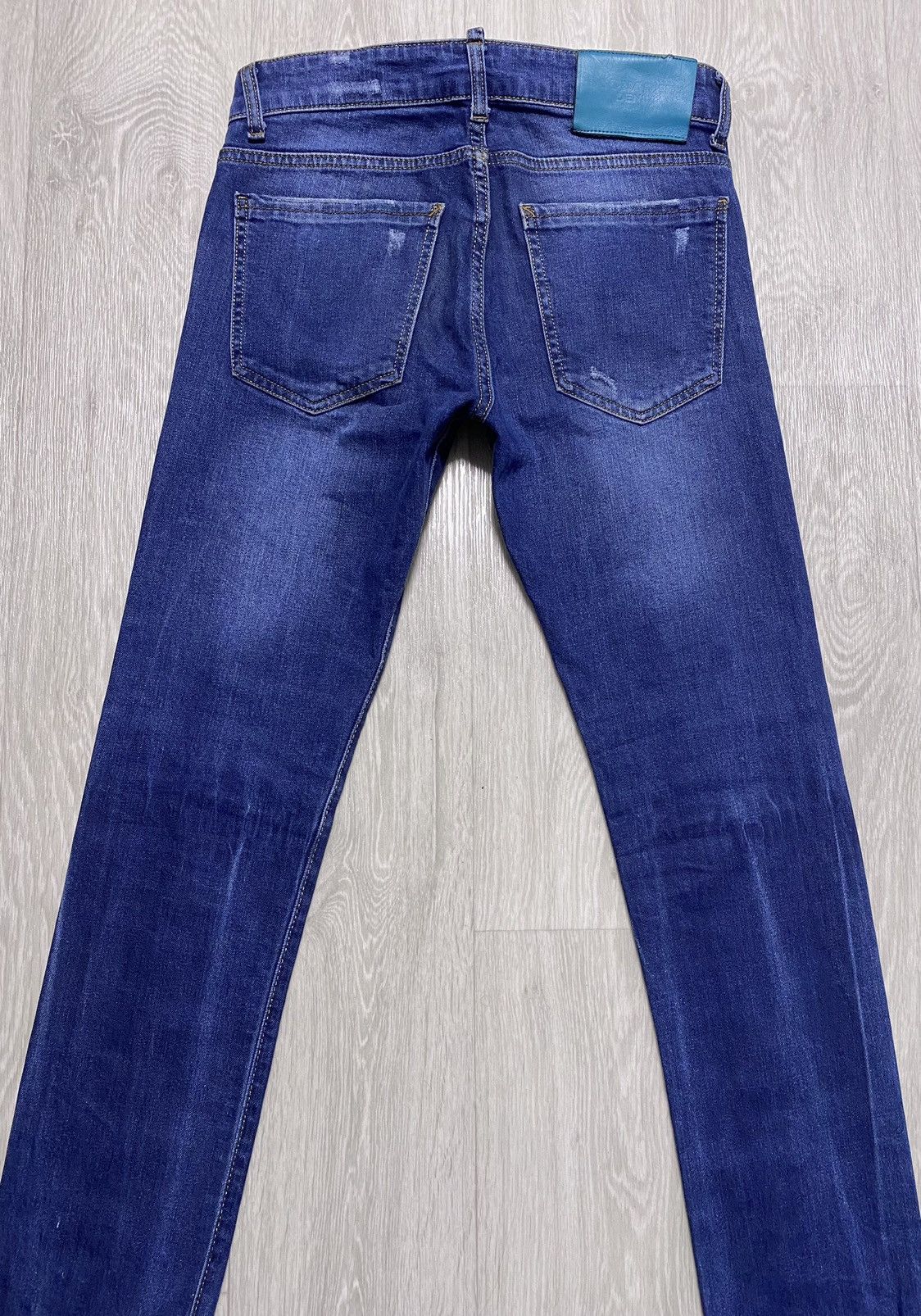 Dsquared2 Women’s Dsquared Washed Torn Distressed Paint Splatter Denim Size 28" / US 6 / IT 42 - 7 Thumbnail