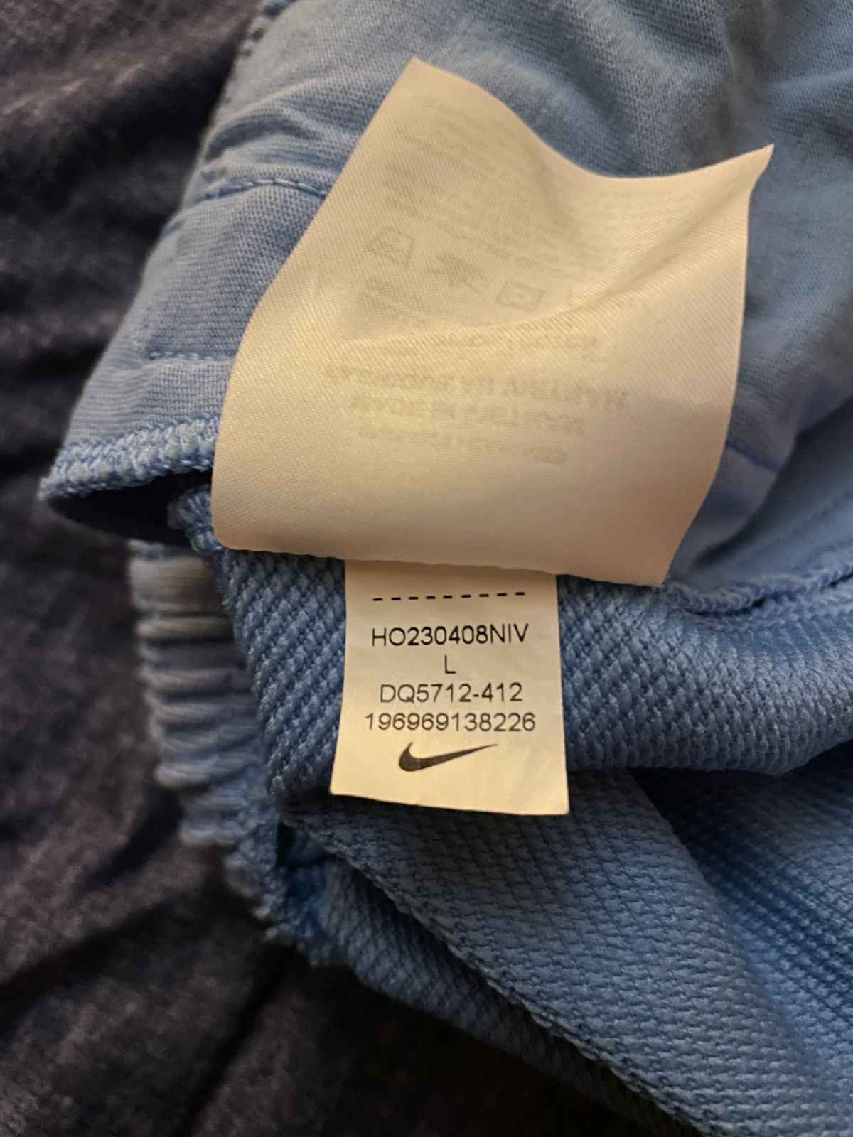 Nike Standard Issue Nike Short 7’ Size US 32 / EU 48 - 5 Thumbnail