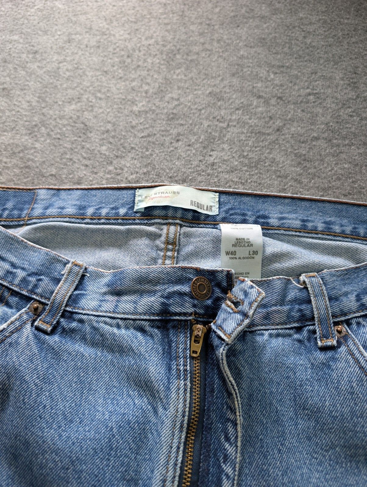 Levi's Levi’s Jeans Vintage 00s Y2K Signature Straight Fit 40x30 Size US 40 / EU 56 - 6 Thumbnail