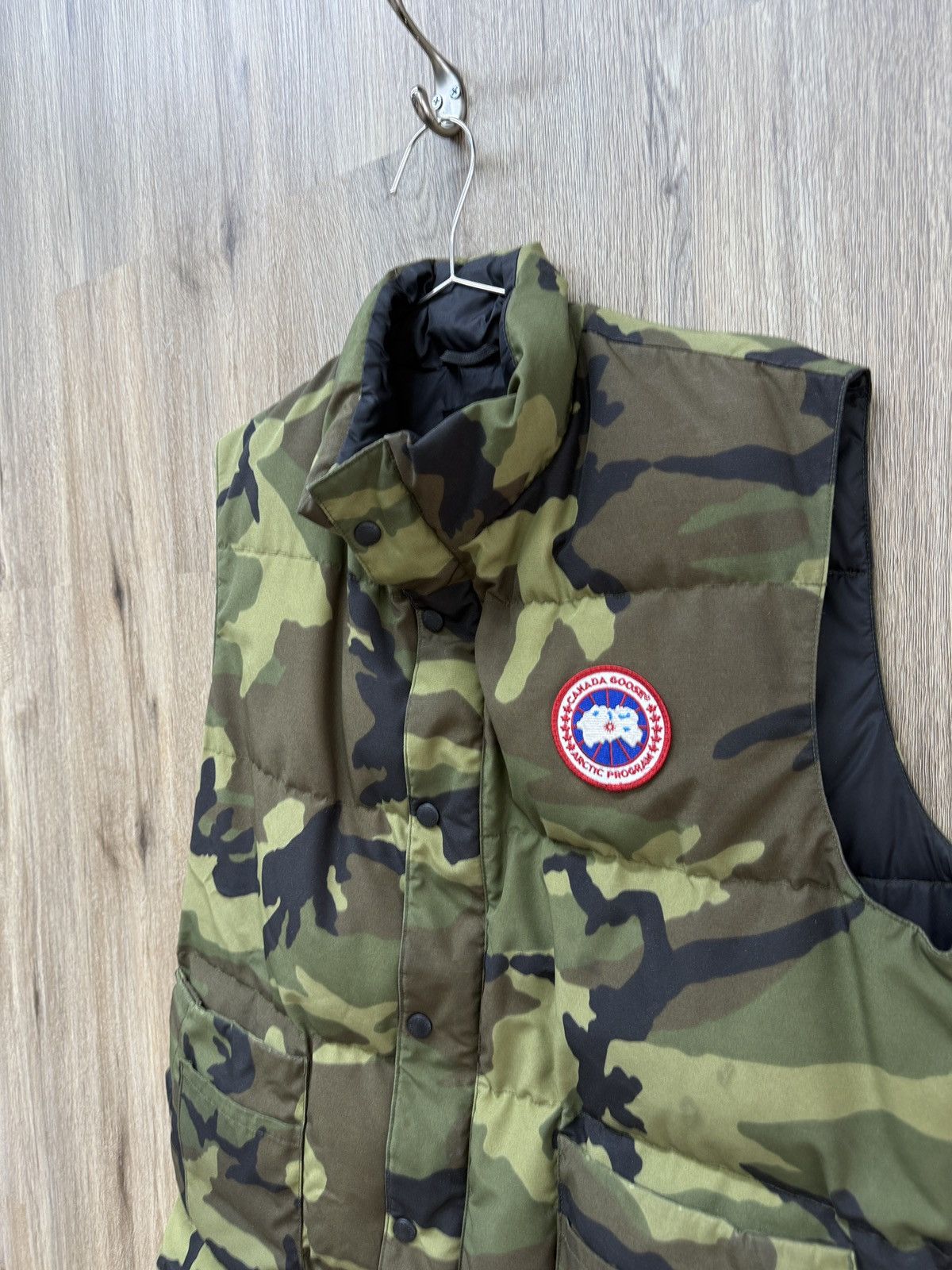 Canada Goose Canada Goose Camo Vest Size US M / EU 48-50 / 2 - 3 Thumbnail