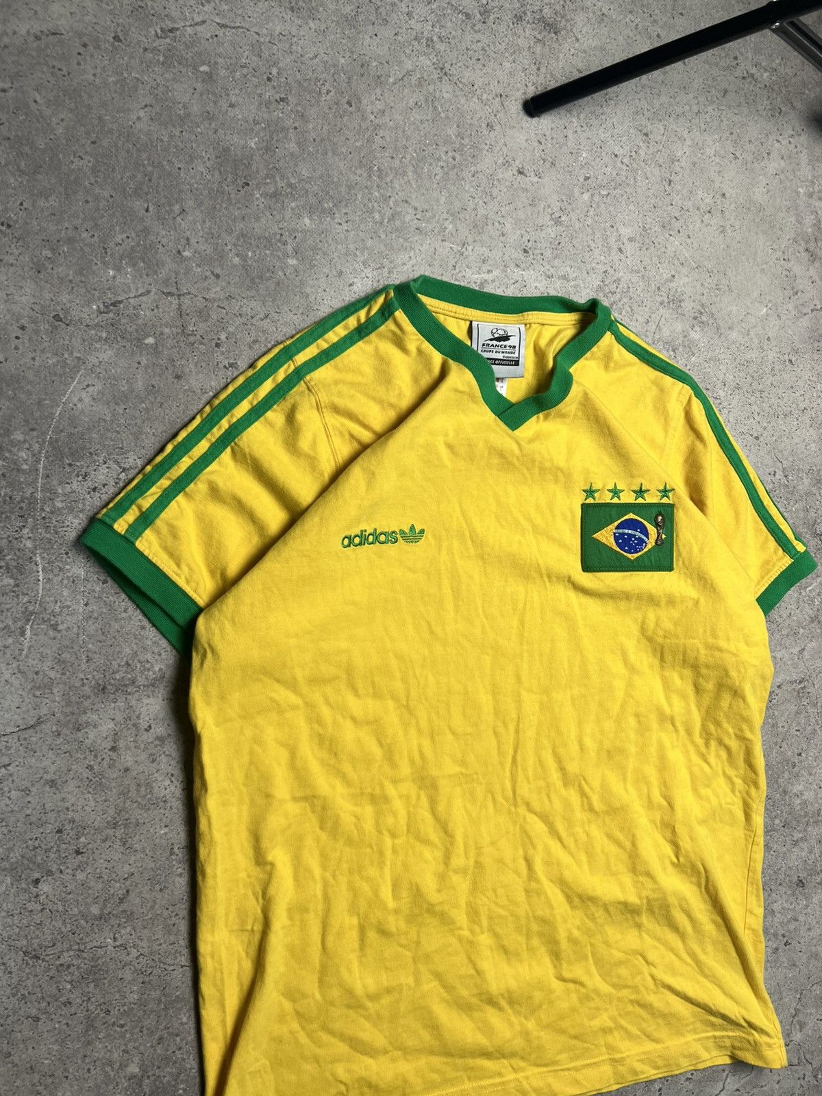 Adidas Vintage World Cup 1998 Brazil Tee Size US L / EU 52-54 / 3 - 2 Thumbnail