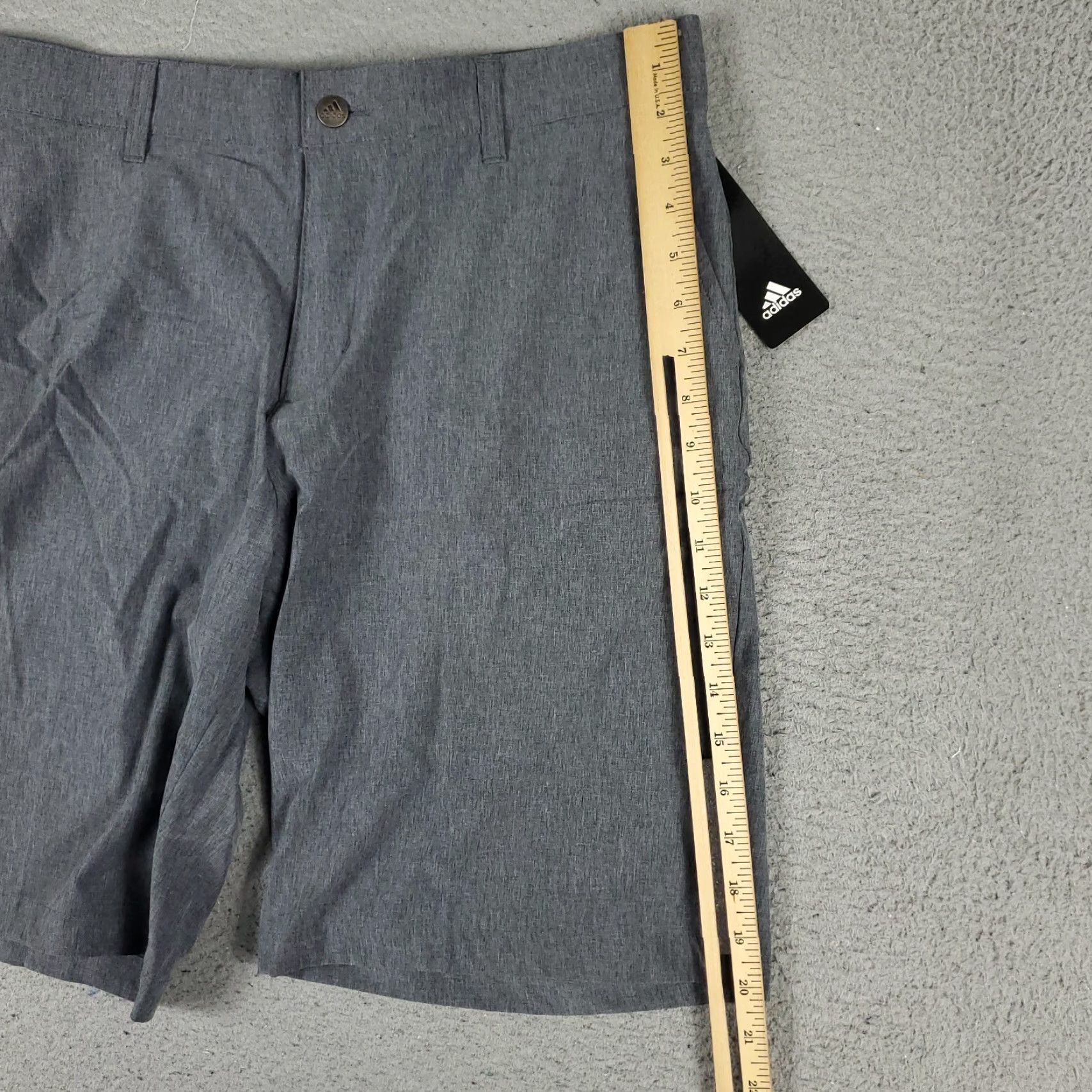 Adidas Adidas Shorts Mens 34 Gray Golf Casual Slash Pockets Flat Front Chino Shirt? Size US 34 / EU 50 - 4 Thumbnail