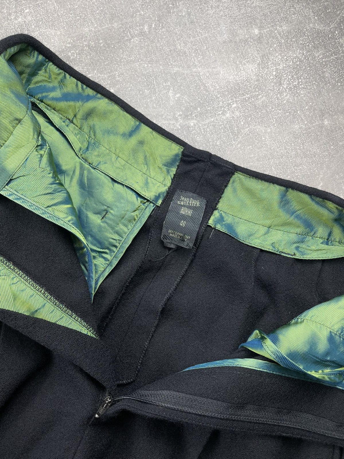 Jean Paul Gaultier Jean Paul Gaultier Homme Avant Garde Wool Tapered Pants Size US 30 / EU 46 - 13 Thumbnail