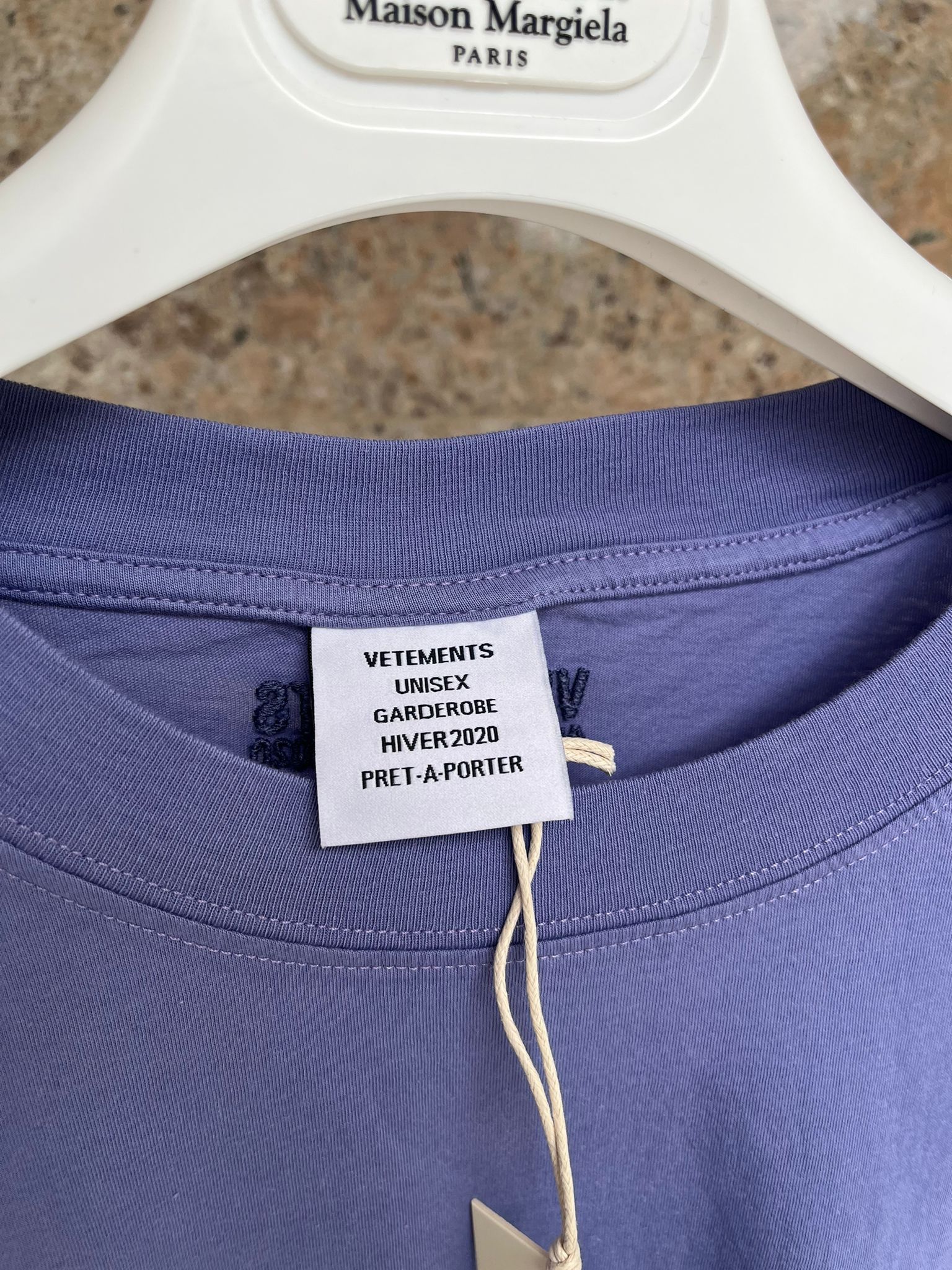 Vetements Surfer Logo T-Shirt LS in Violet Size US M / EU 48-50 / 2 - 11 Thumbnail