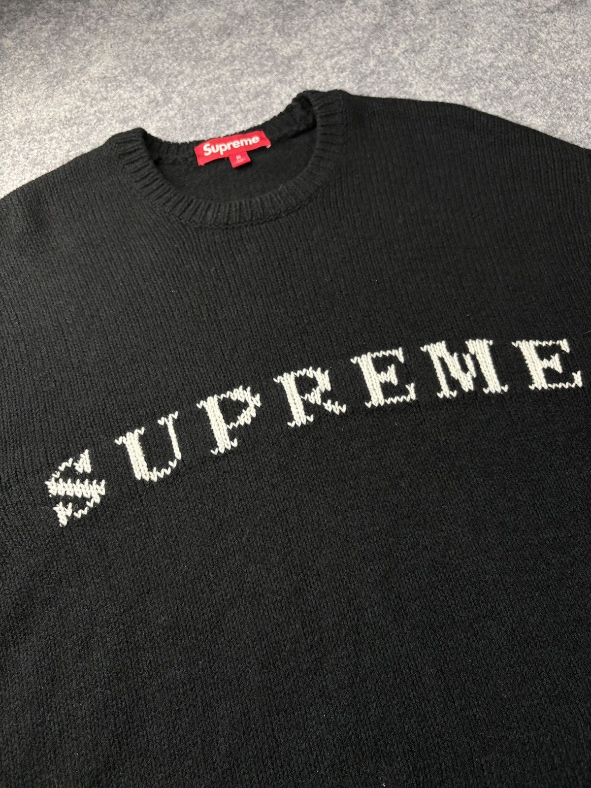 Supreme Supreme Knit Sweater Black Logo Size M Size US M / EU 48-50 / 2 - 3 Thumbnail