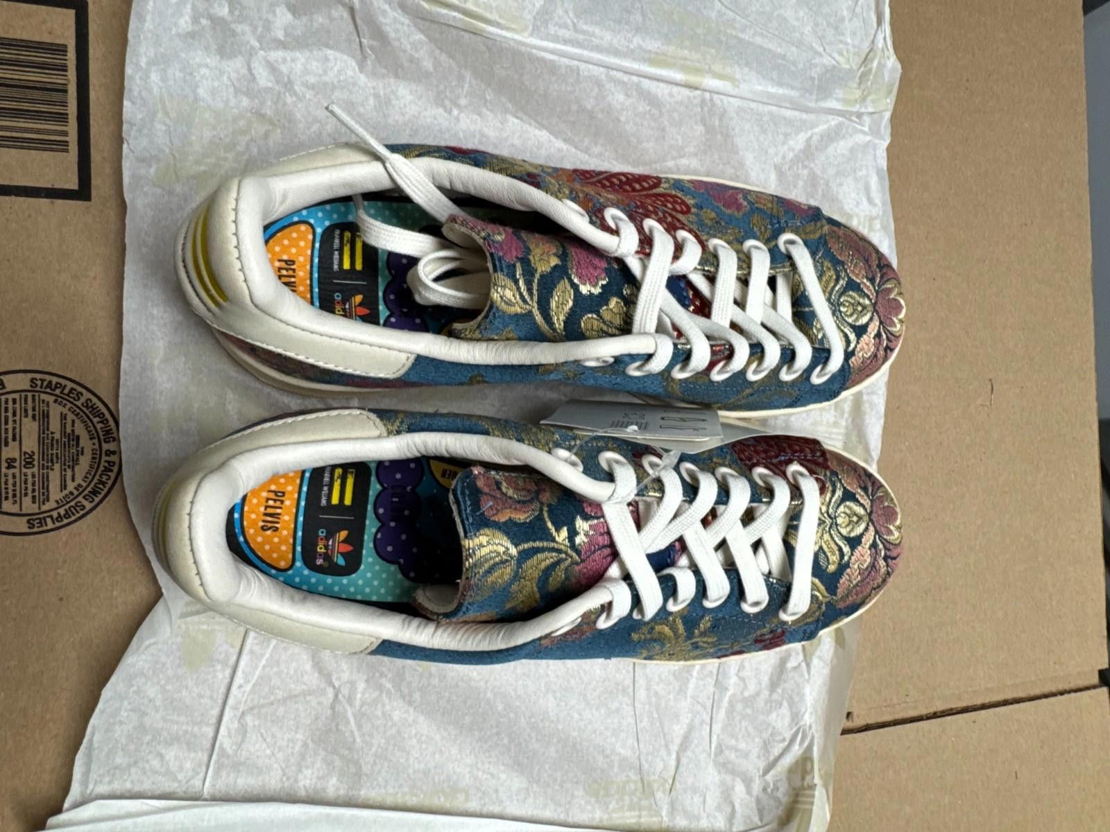 Adidas Adidas Pharrell Williams x Stan Smith Jacquard Size 5.5 Size US 5.5 / EU 38 - 7 Thumbnail