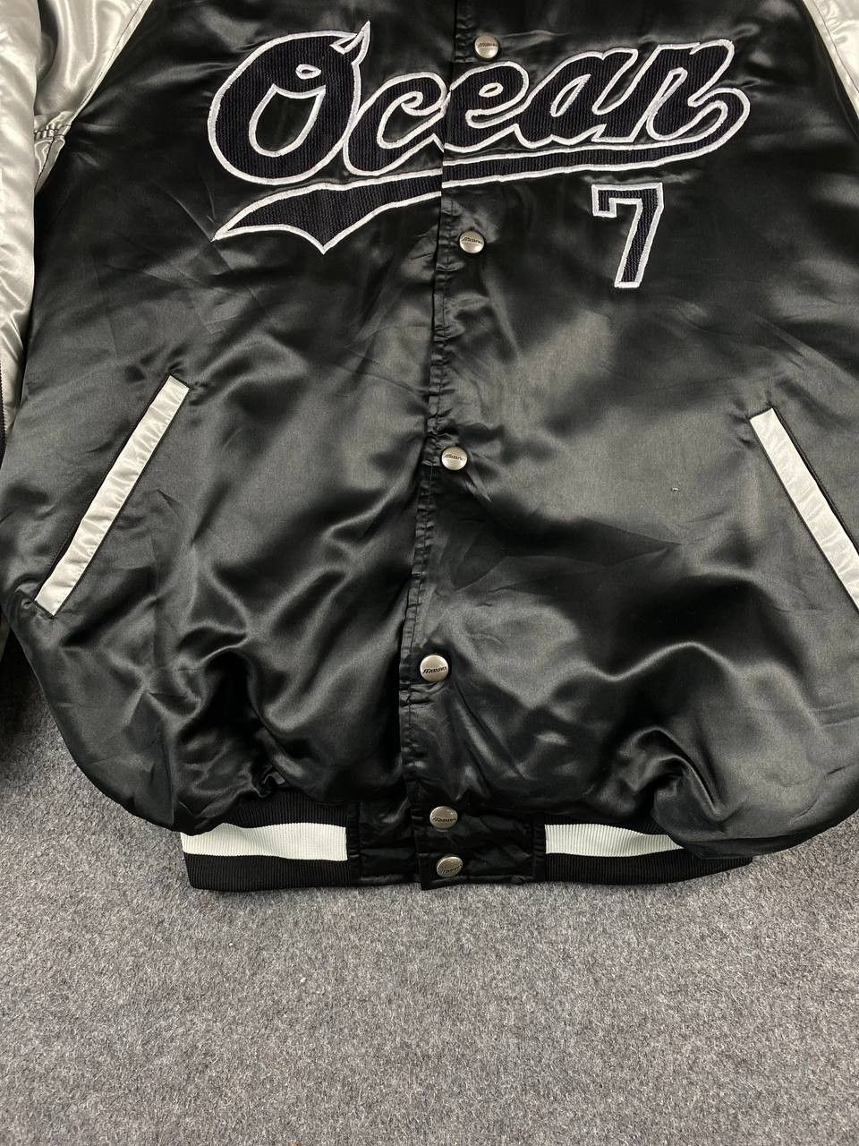 Mizuno vintage mizuno ocean baseball team bomber jacket nice design Size US L / EU 52-54 / 3 - 6 Thumbnail