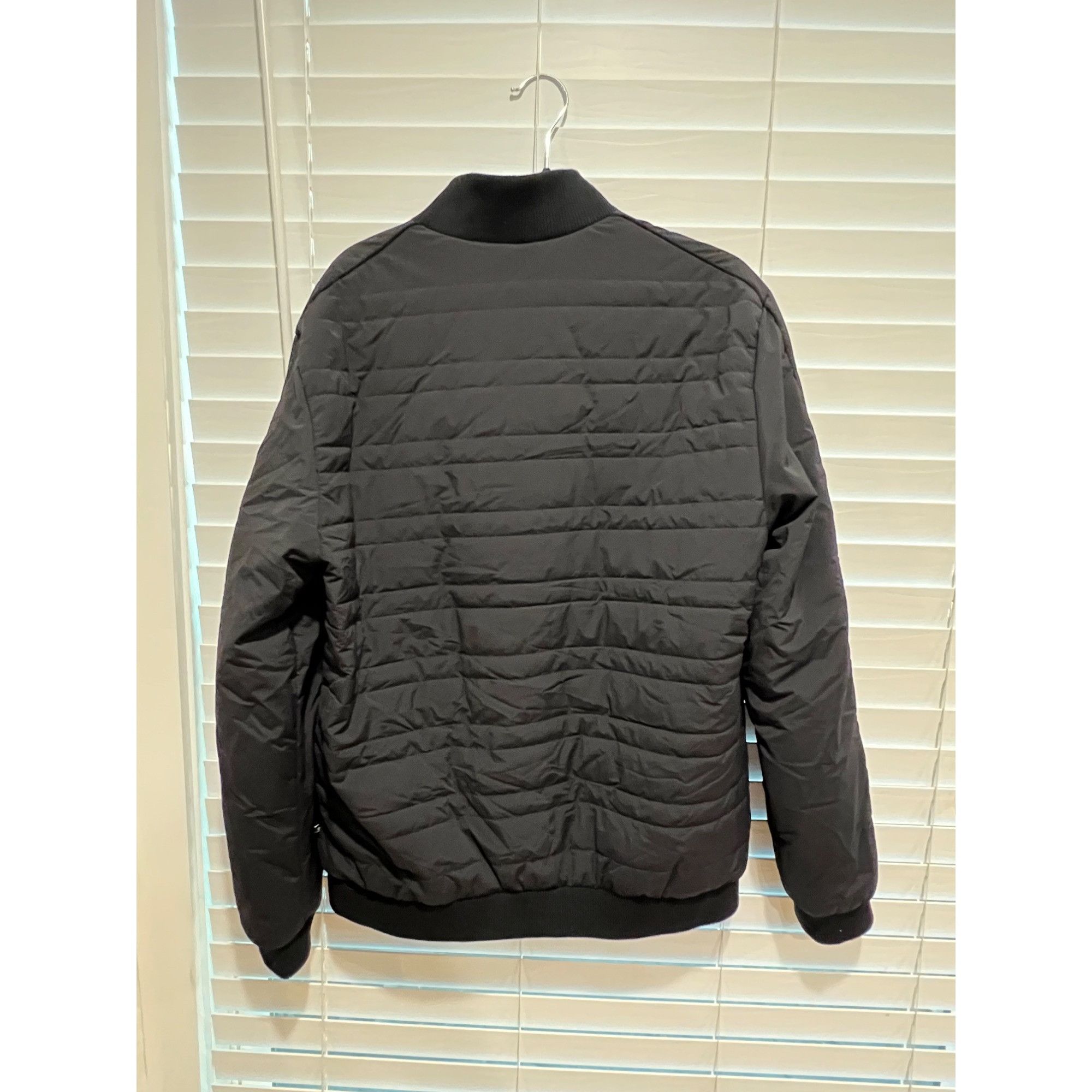 Robert Barakett Robert Barakett Linmore Quilted Jacket - Size L Size US L / EU 52-54 / 3 - 6 Thumbnail