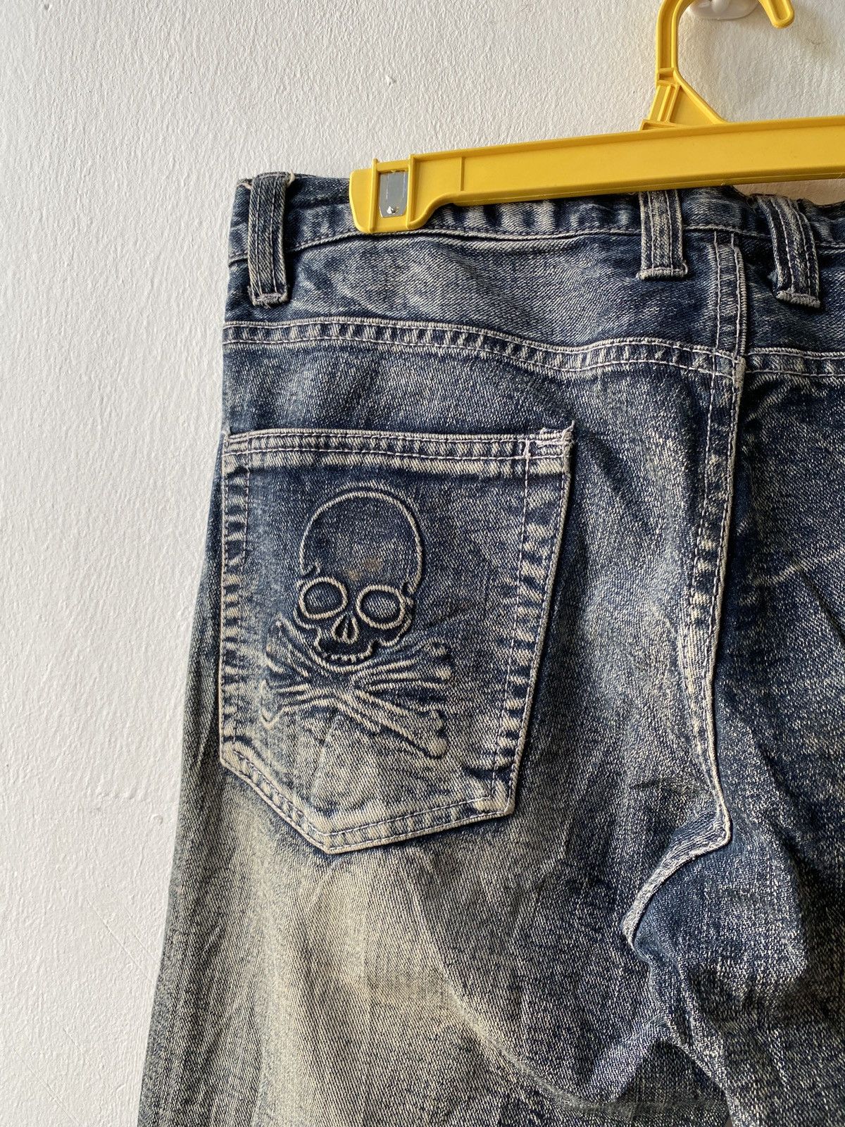 Japanese Brand Japanese Brand Root Three Skulls Design Distressed Denim Size US 32 / EU 48 - 11 Thumbnail