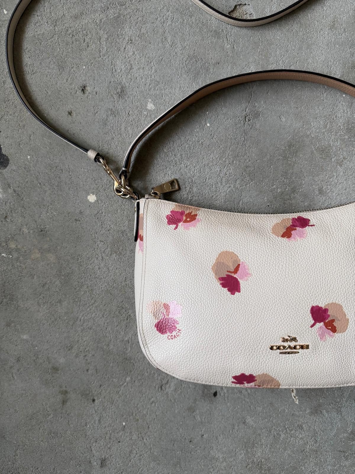 Coach Coach 2Way Sutton Floral Shoulder Bag White/Pink Size ONE SIZE - 2 Thumbnail