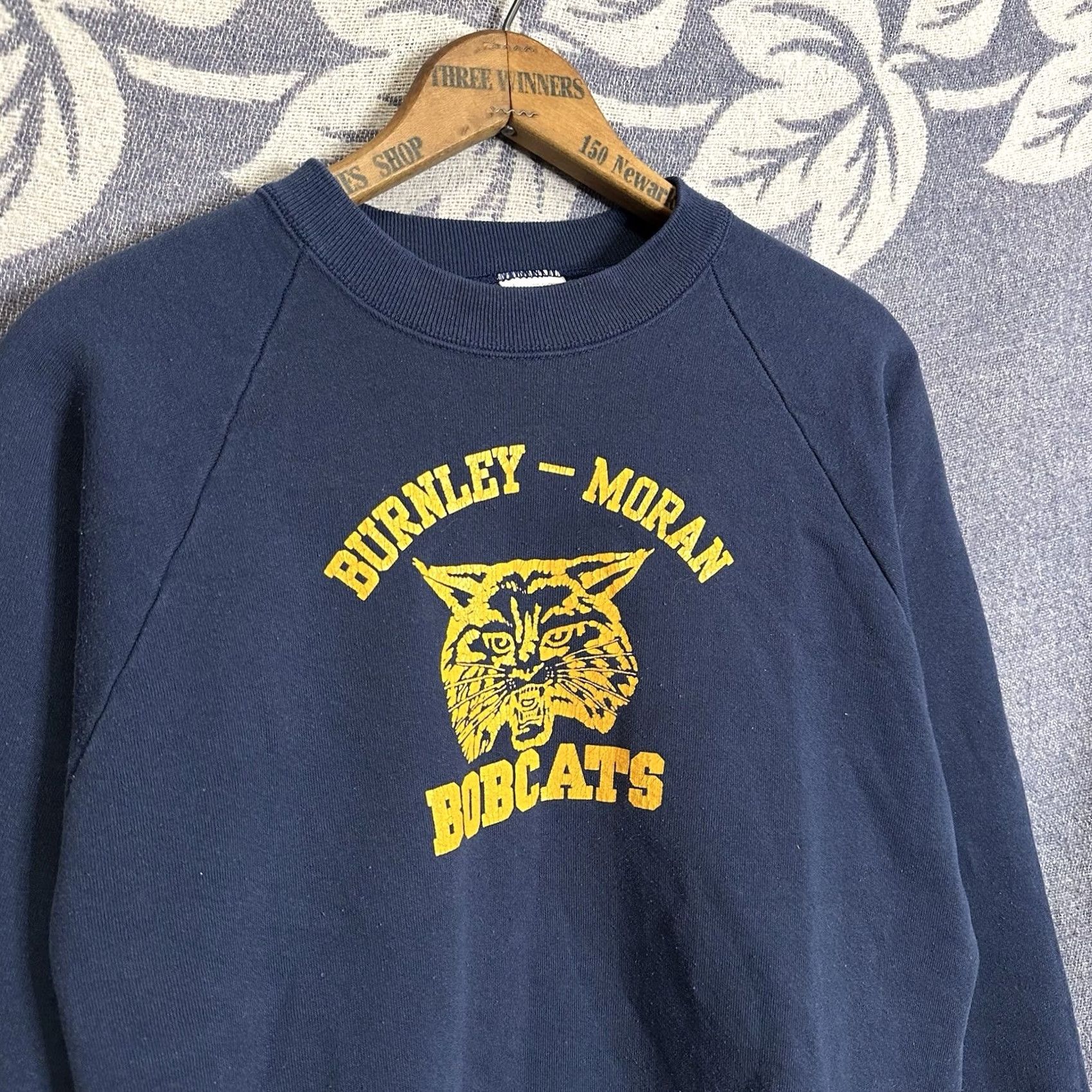 Fruit Of The Loom VINTAGE Fruit of the Loom Sweatshirt Large Blue 90s College USA Made Mens Size US L / EU 52-54 / 3 - 2 Thumbnail