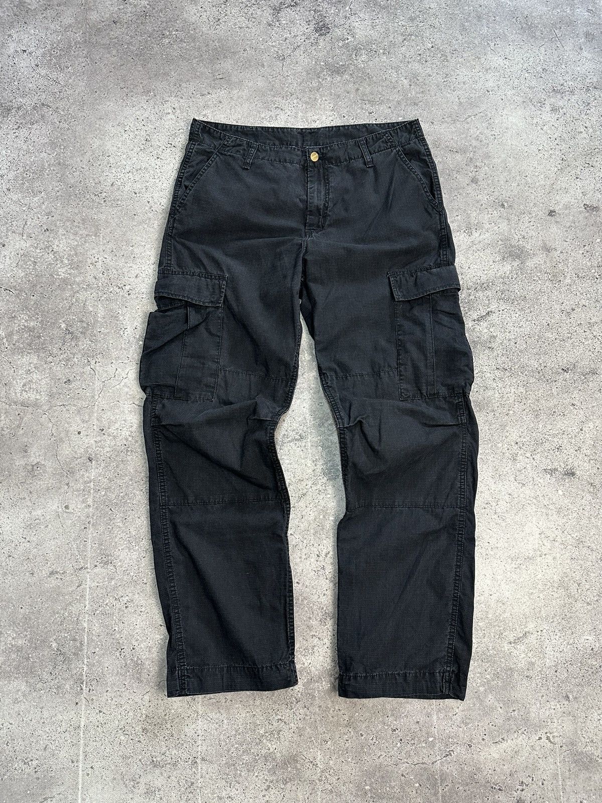 Carhartt × Vintage Vintage Carhartt Cargo Distressed Pants Faded Black Y2K Size US 34 / EU 50 - 2 Thumbnail