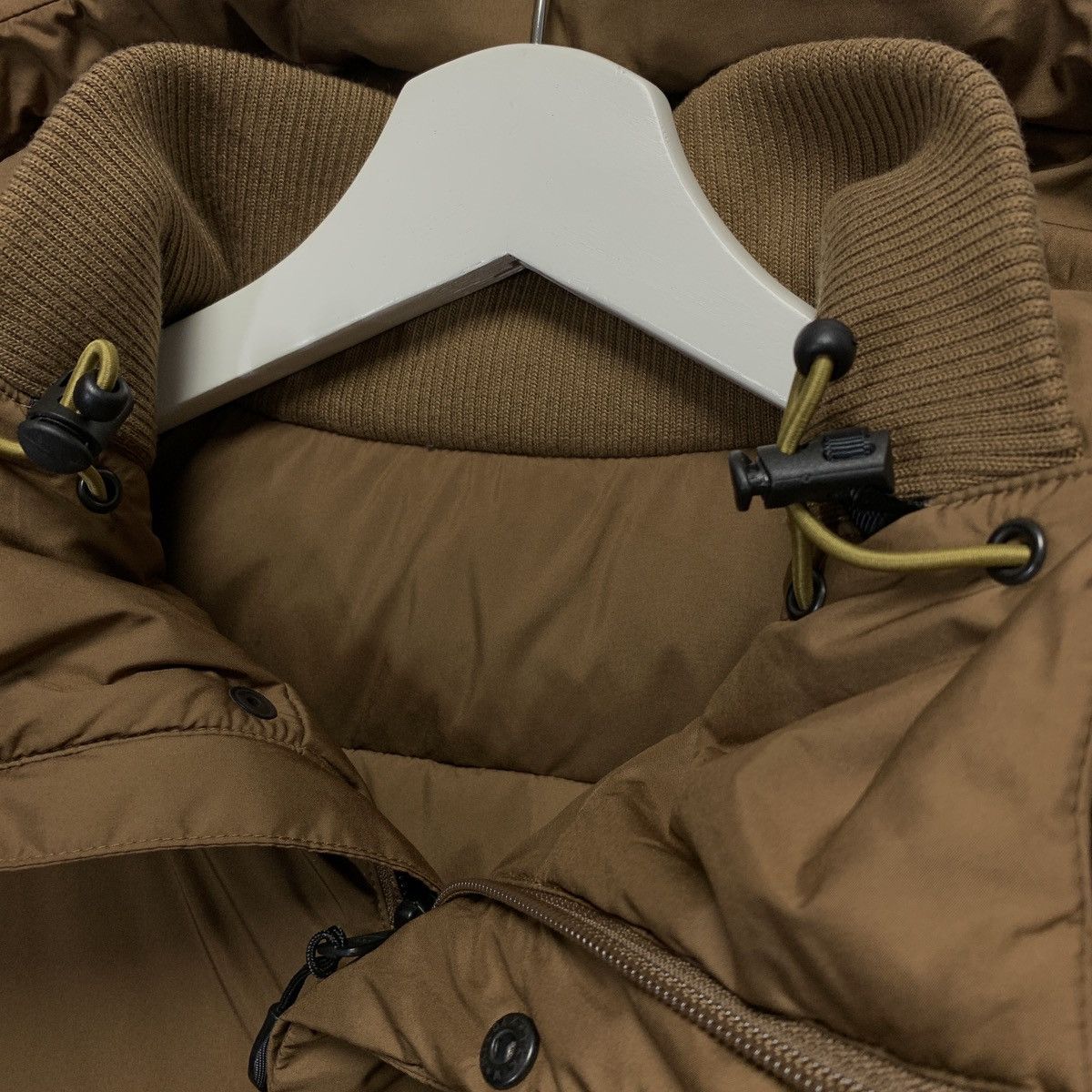 Number (N)ine NUMBER NINE LOGO DOWN PUFFER JACKET BROWN Size US S / EU 44-46 / 1 - 8 Thumbnail