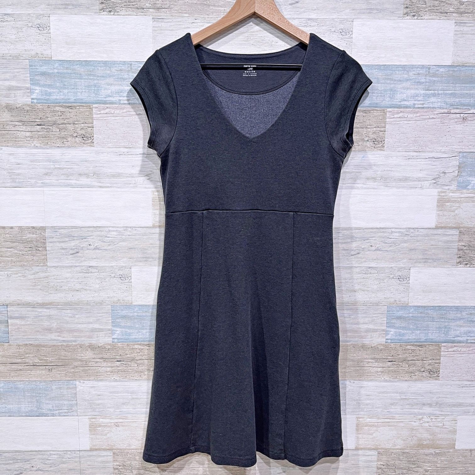 Other Horny Toad & Co Athleisure Skater Dress Gray Cap Sleeve M Size M / US 6-8 / IT 42-44 - 1 Thumbnail
