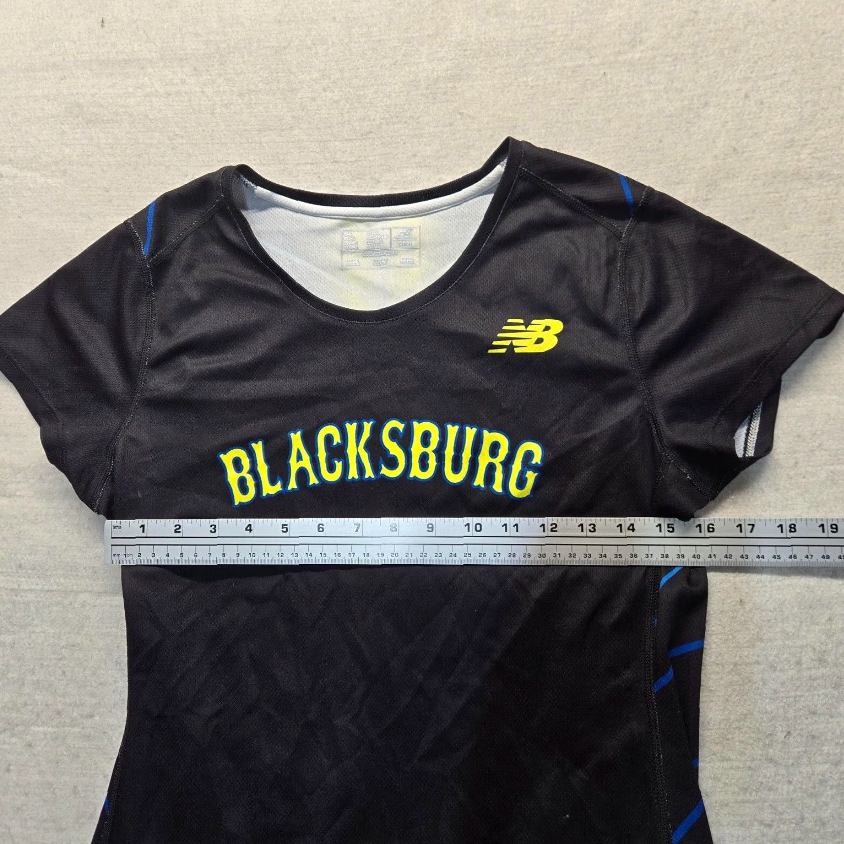 New Balance New Balance Shirt Womens L Black Activewear Adult Large Virginia 90s? Size L / US 10 / IT 46 - 4 Thumbnail