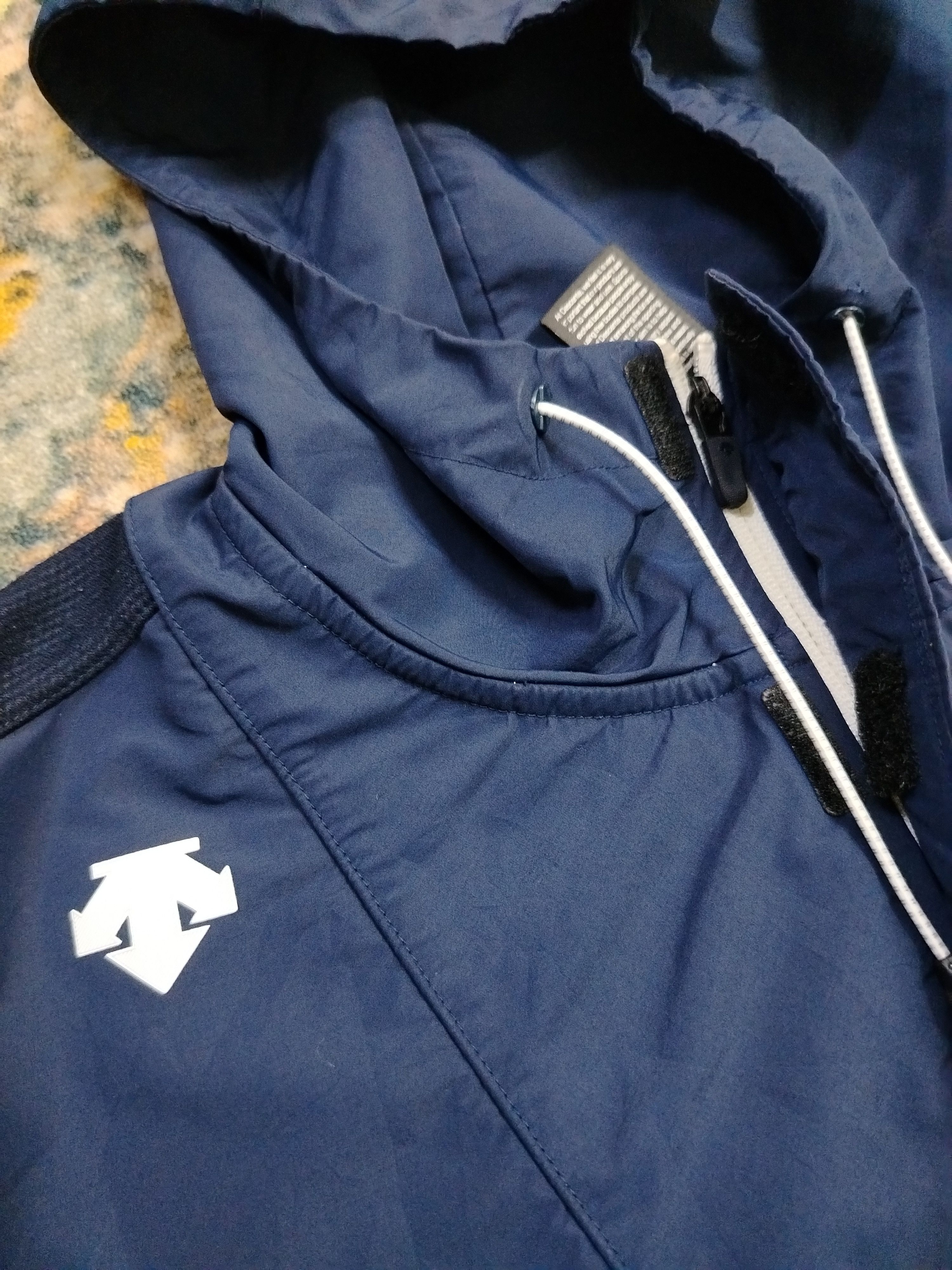 Descente Decente AAR hoodie in navy Size US S / EU 44-46 / 1 - 11 Thumbnail