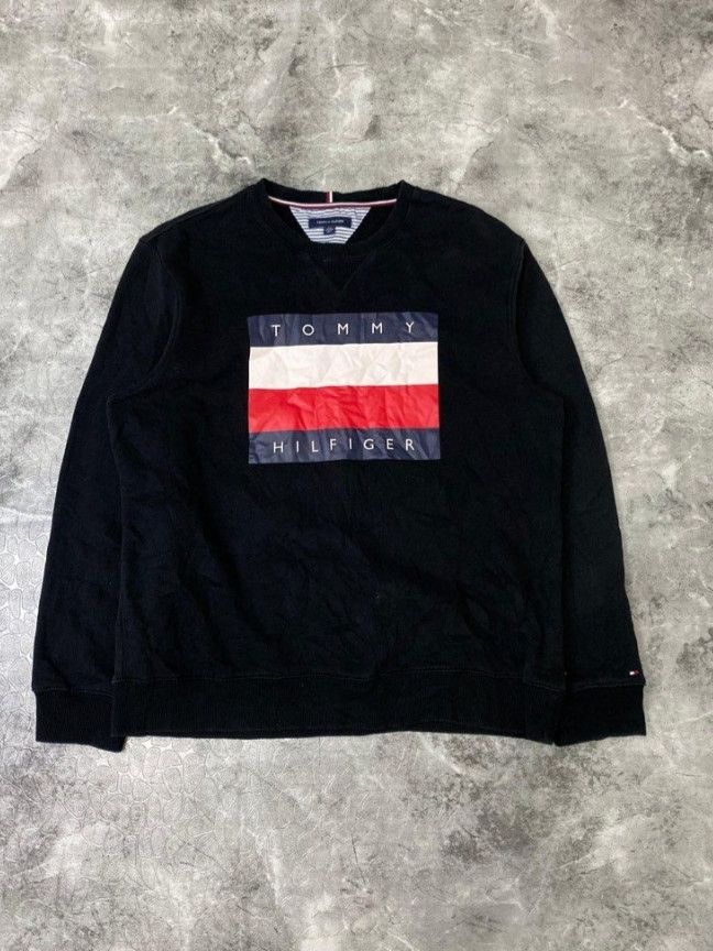VTG Tommy Hilfiger Bigflag Logo