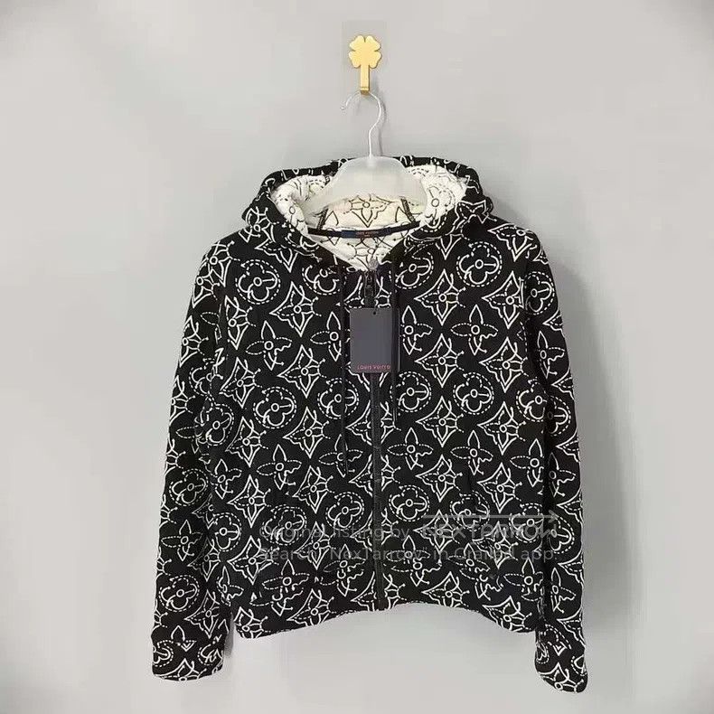 Louis Vuitton Louis Vuitton NBA Relies on Jacquard Full Print Quilted Cl Size US S / EU 44-46 / 1 - 1 Thumbnail