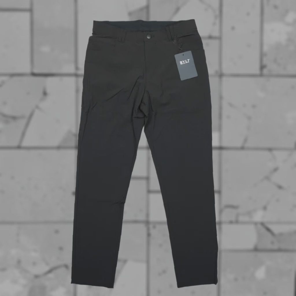 Vintage BYLT Premium Ace Pants Tapered Leg Classic Fit Men's 32x30 Black Size US 32 / EU 48 - 1 Thumbnail