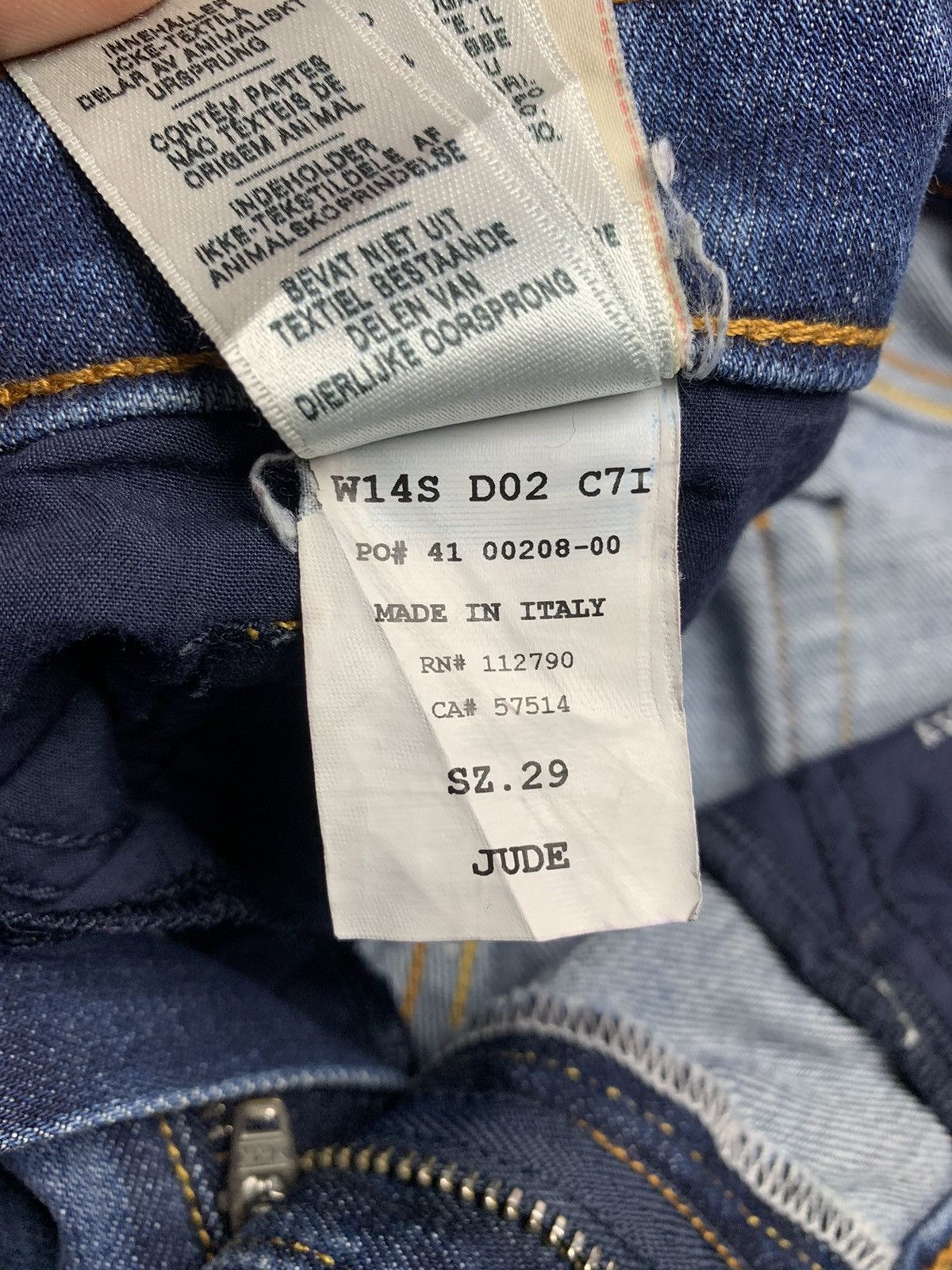 True Religion True Religion - Skinny Size US 30 / EU 46 - 12 Thumbnail
