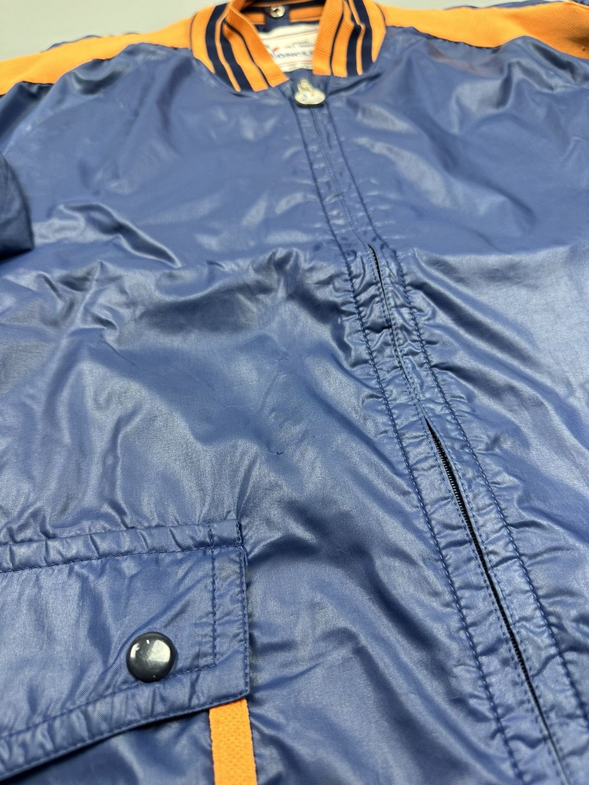 Moncler Vintage Moncler France Light Bomber Jacket Size US L / EU 52-54 / 3 - 9 Thumbnail
