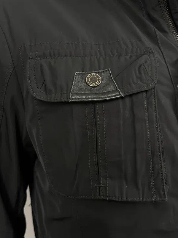 Hugo Boss Hugo Boss Giubbottto Imbottito Uomo Nero Taglia 50 Size US L / EU 52-54 / 3 - 2 Thumbnail