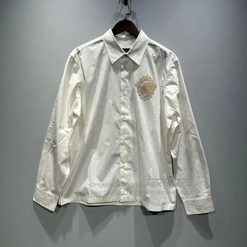 Louis Vuitton Louis Vuitton White Men's Shirt with Embroidered Design . Size US M / EU 48-50 / 2 - 1 Thumbnail