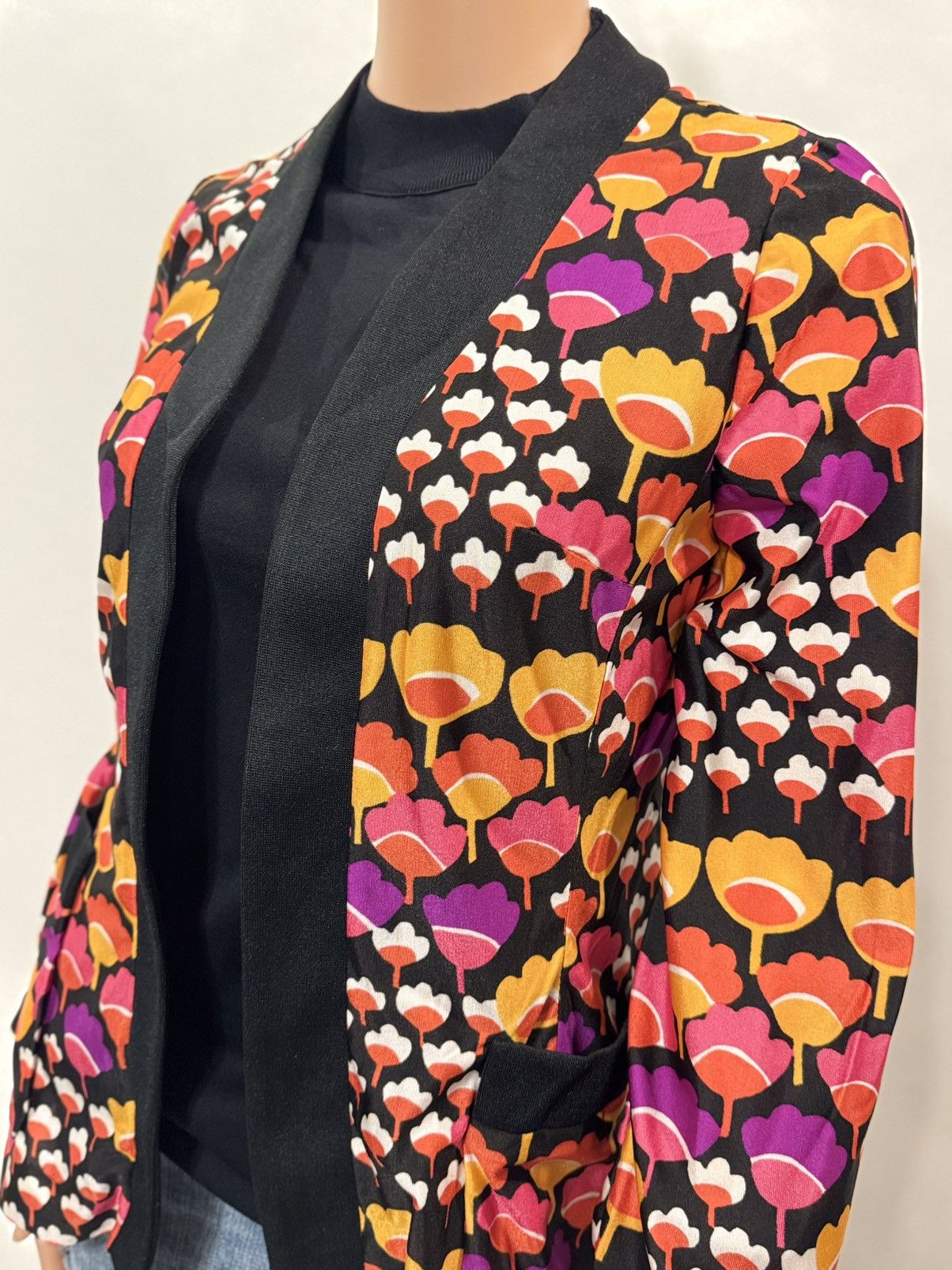 Vintage 1970’s Tulip Print Shirt Jacket Size M / US 6-8 / IT 42-44 - 1 Thumbnail