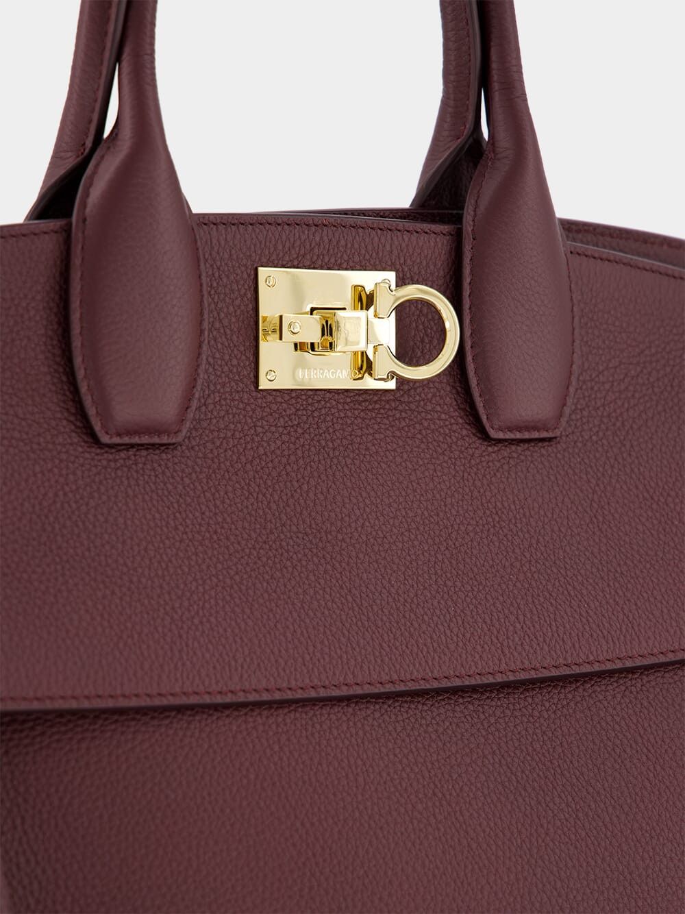 Salvatore Ferragamo o1s1rm0924 Size: OS / Studio Leather Bag in Dark Barolo/Sage Size ONE SIZE - 6 Thumbnail