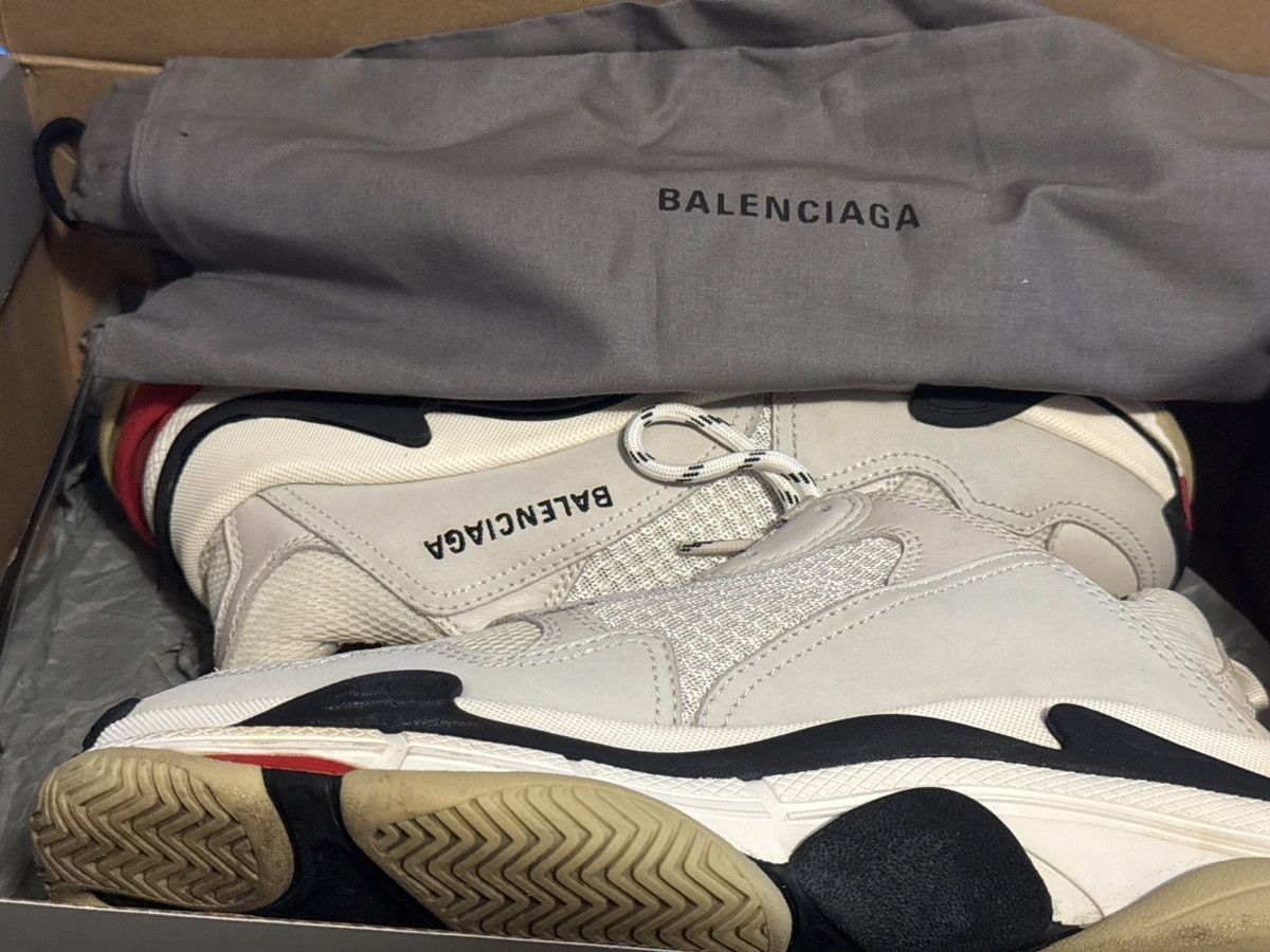 Balenciaga Balenciaga Triple S Gray/White/Red/Black Size US 7 / EU 40 - 10 Thumbnail