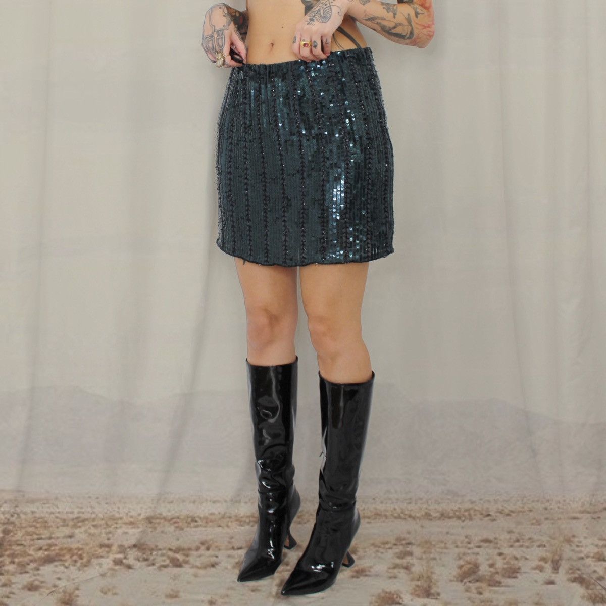 Other 🪩GRAY SEQUINS MINISKIRT🪩 Size 27" / US 4 / IT 40 - 2 Thumbnail